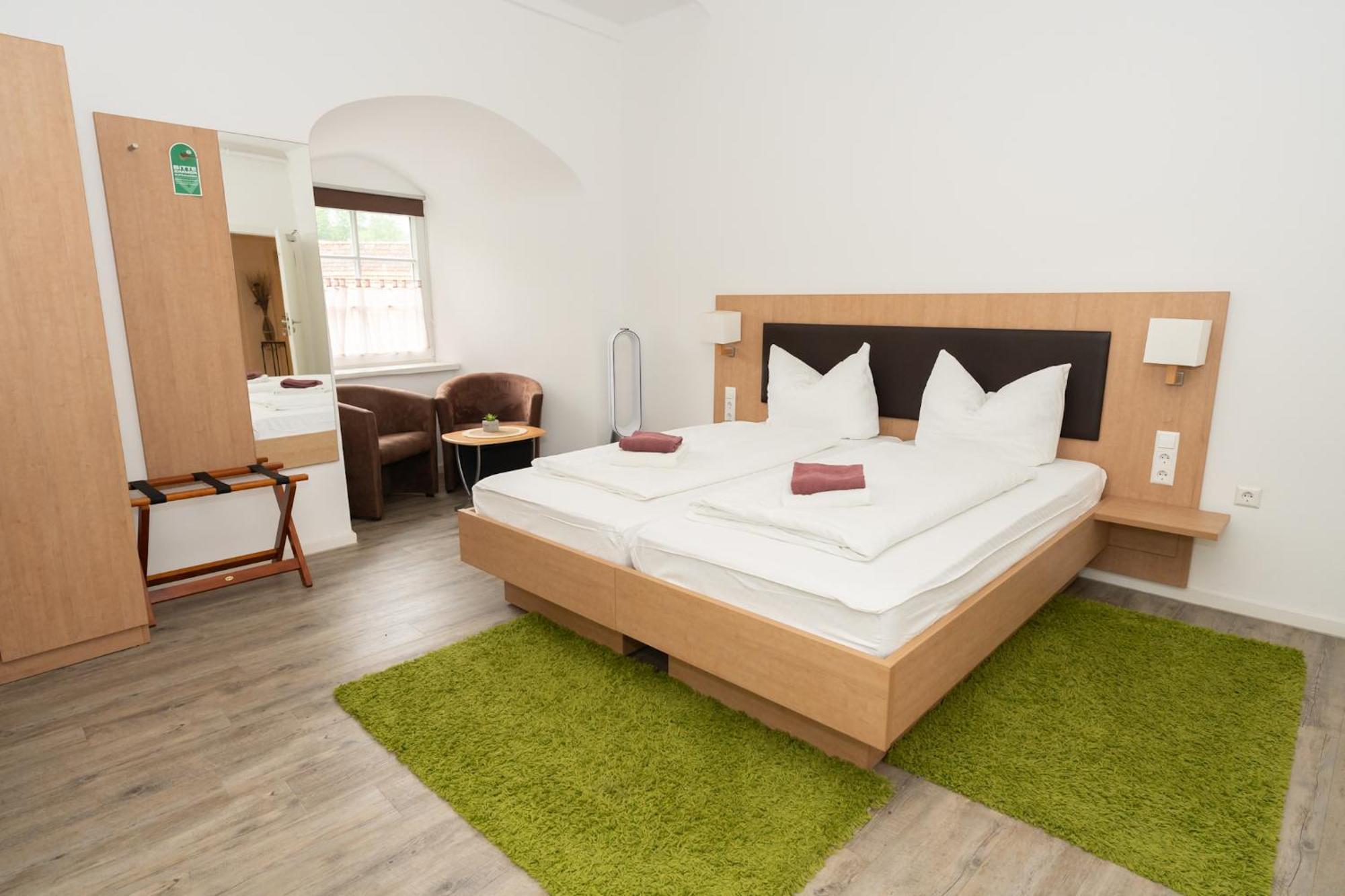Hotel Garni BURG WALDENSTEIN Rudersberg Buitenkant foto
